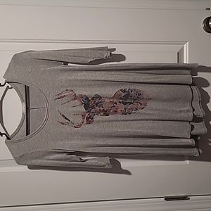 Altar'd State Gray Tunic Floral Buck Deer Silhouette 3/4 Sleeve-Size Small